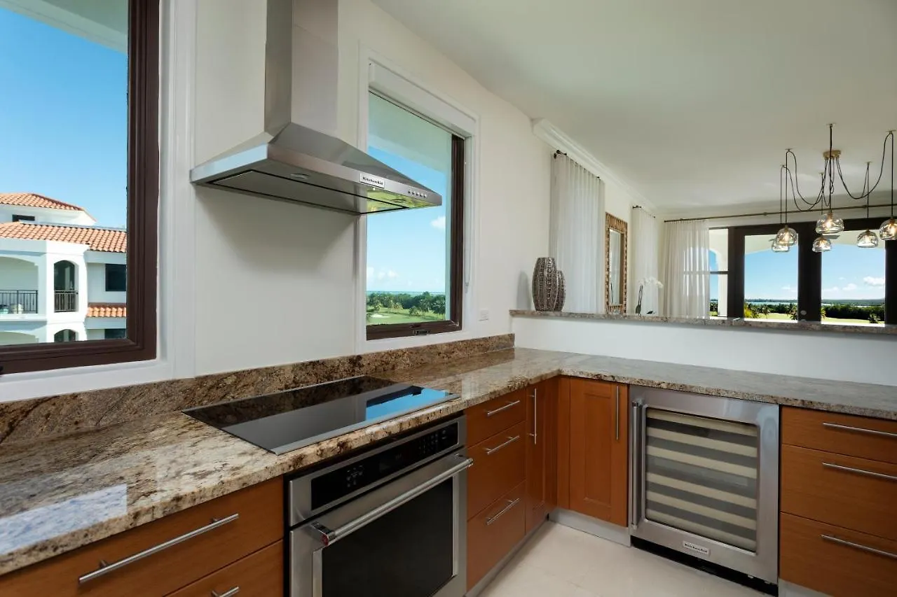 The Country Club Residences At Grand Reserve Rio Grande Apartment