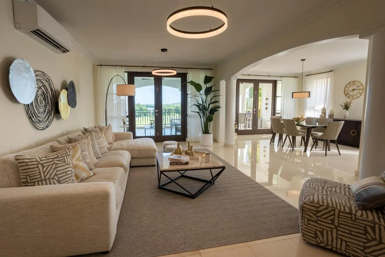 Apartment The Country Club Residences At Grand Reserve Rio Grande
