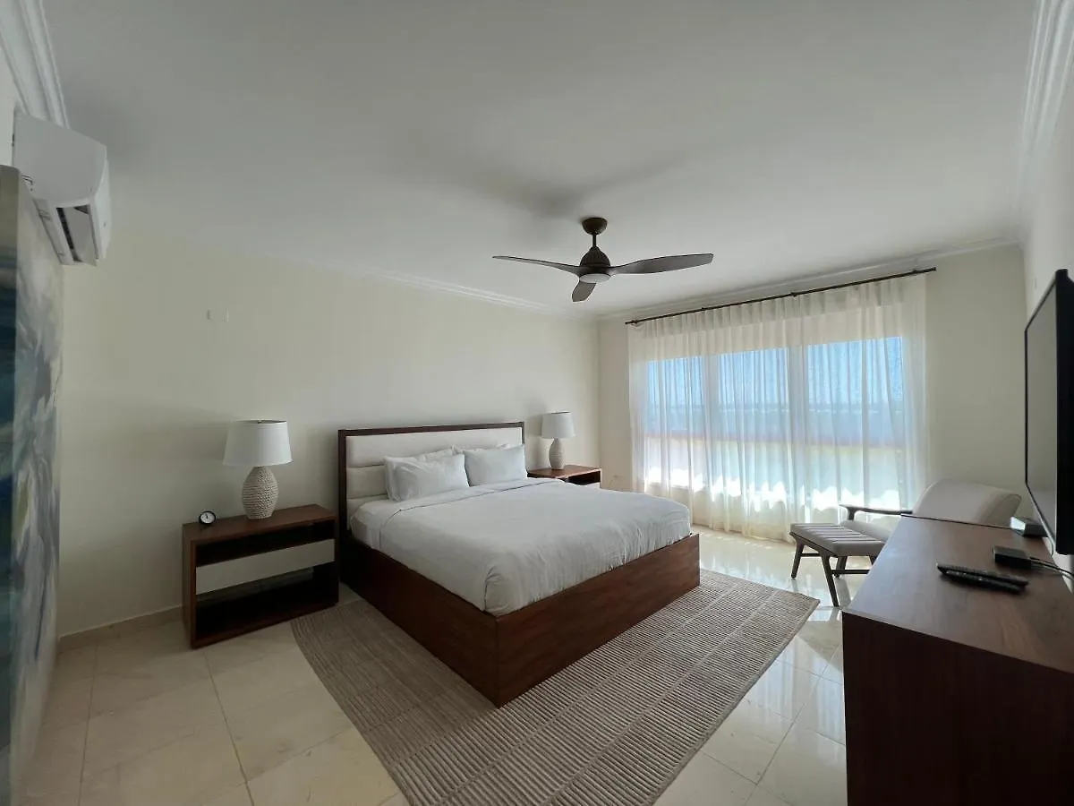 The Country Club Residences At Grand Reserve Rio Grande Apartment