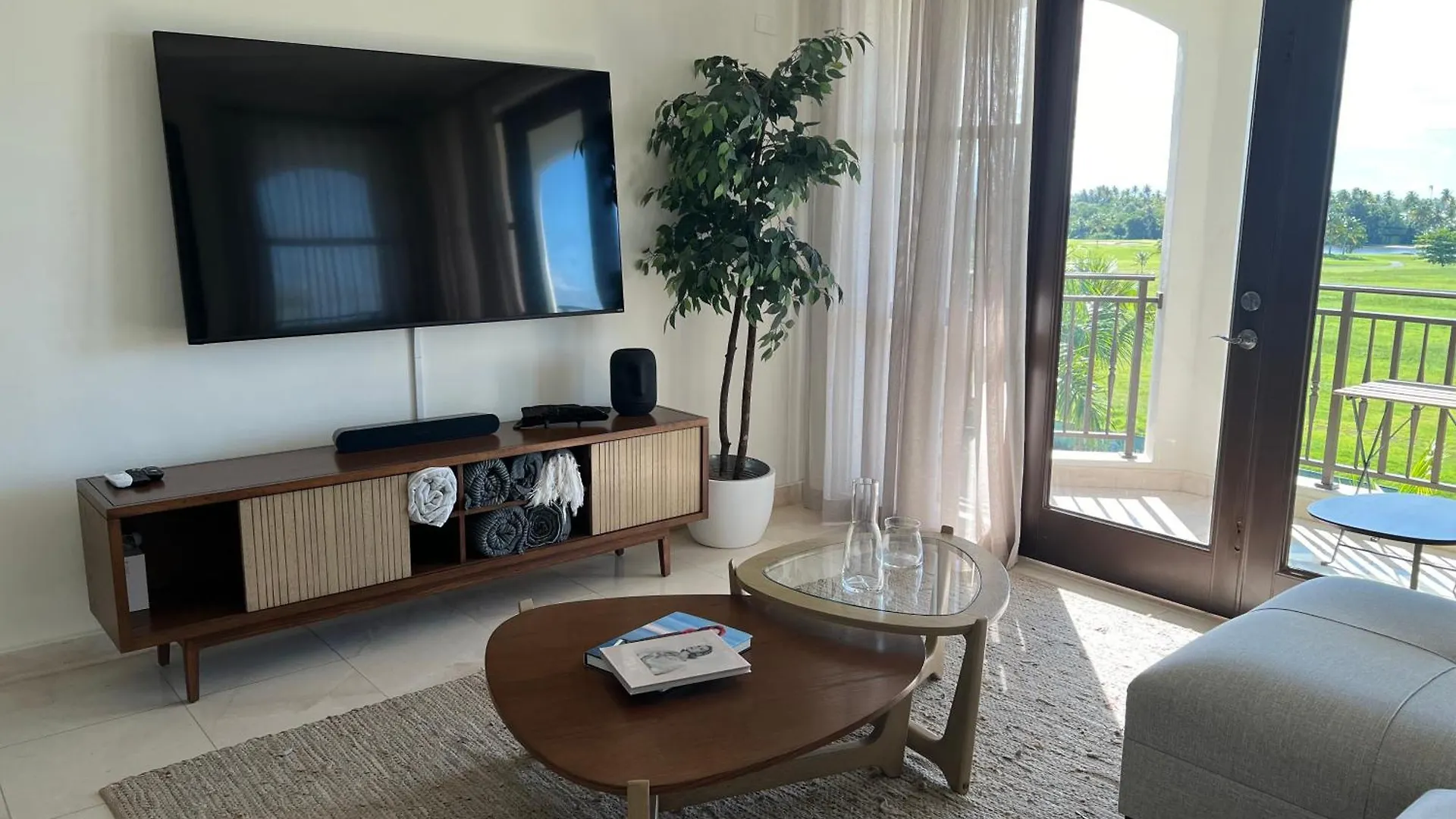 The Country Club Residences At Grand Reserve Rio Grande