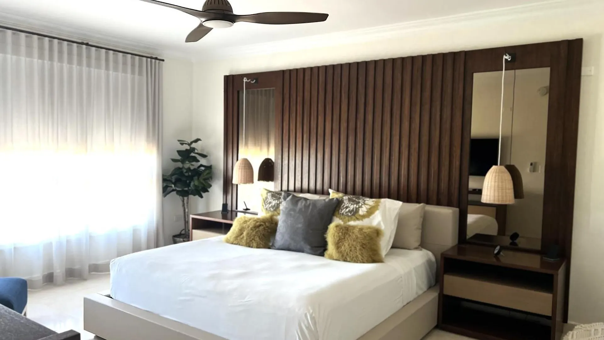 The Country Club Residences At Grand Reserve Rio Grande Apartment
