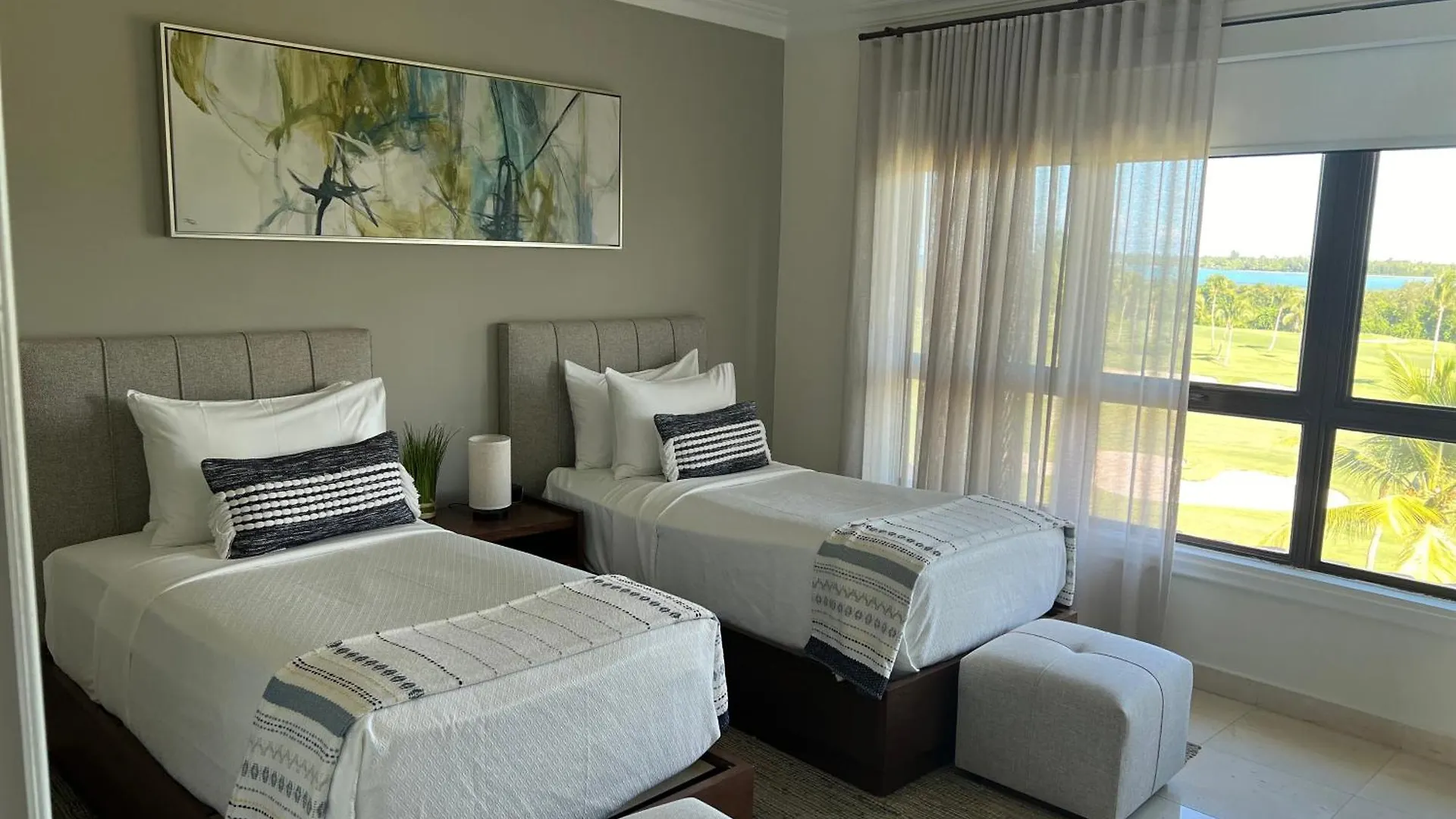 The Country Club Residences At Grand Reserve Rio Grande Apartment